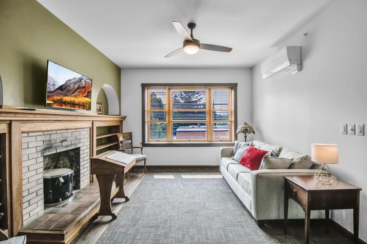 Webber Hotel Lyndonville 外观 照片